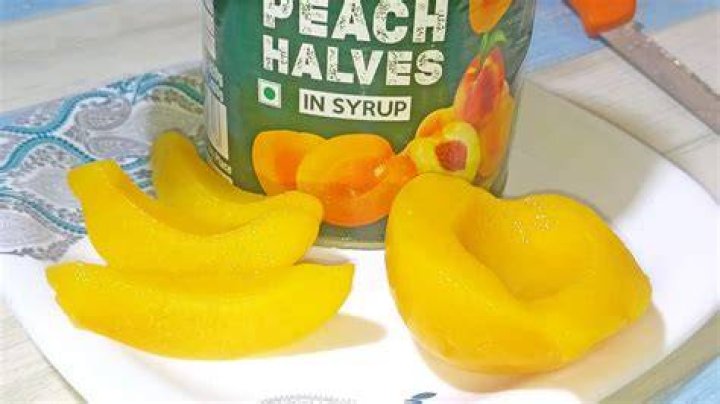 Are canned peaches as healthy as fresh?