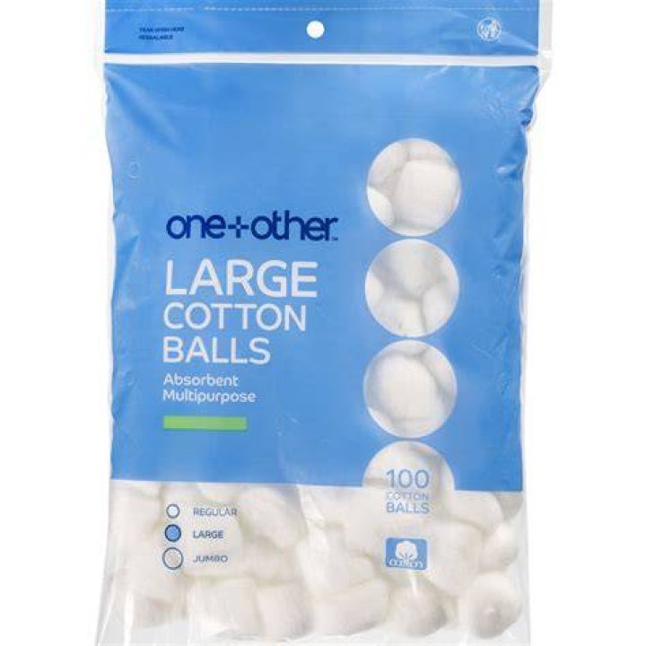 Are cotton balls good insulators?
