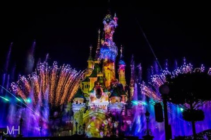 Are Disneyland Paris fireworks every night?