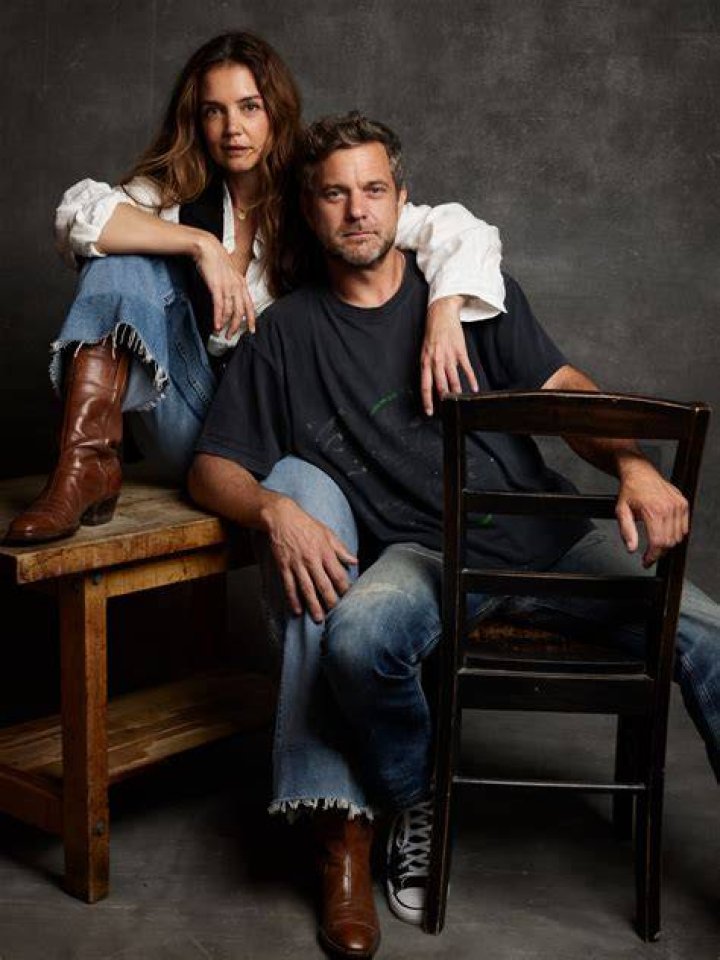 Are Joshua Jackson and Katie Holmes still friends?