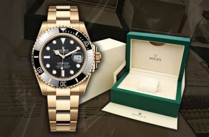 Are Rolex boxes worth money?