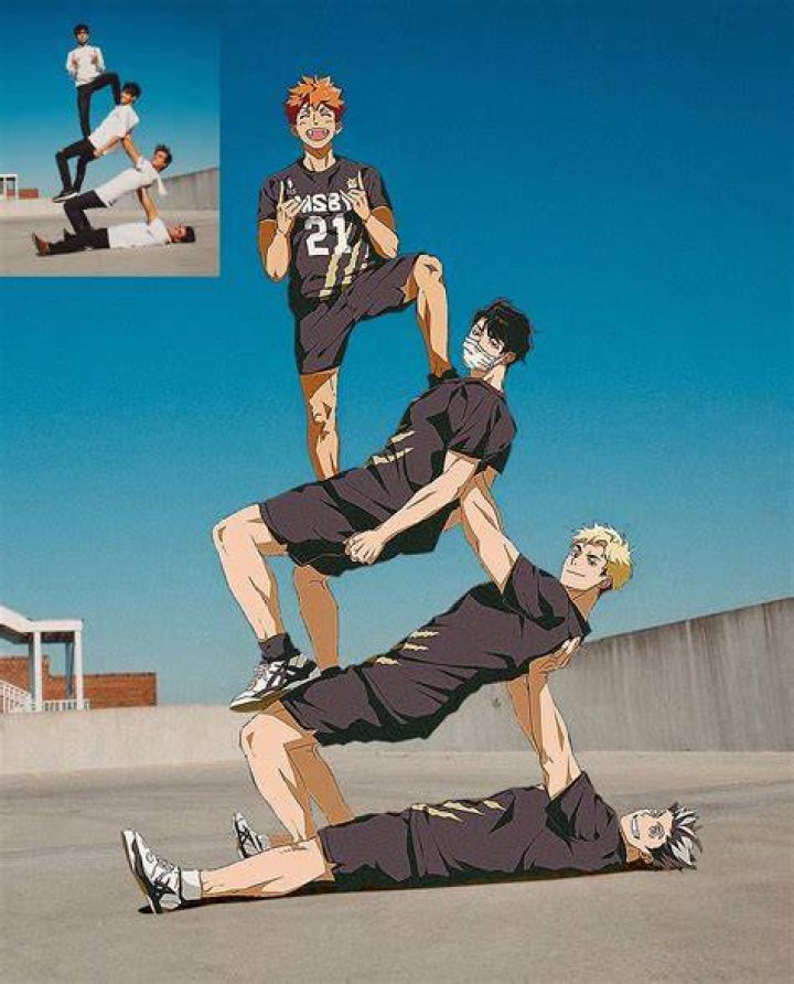 Are Sakusa and Hinata cousins?