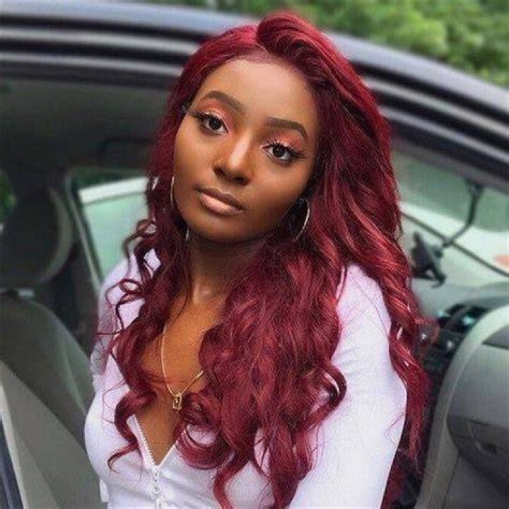 Can synthetic wigs look natural?