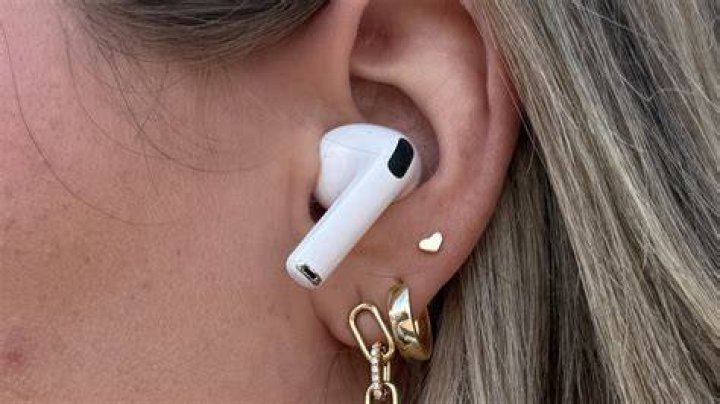 Can teachers take AirPods?
