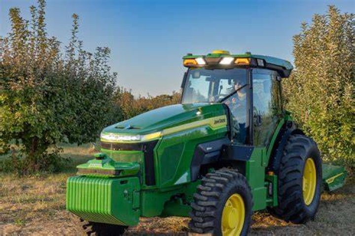 Can tractors be electric?