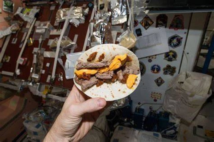 Can you eat tortillas in space?