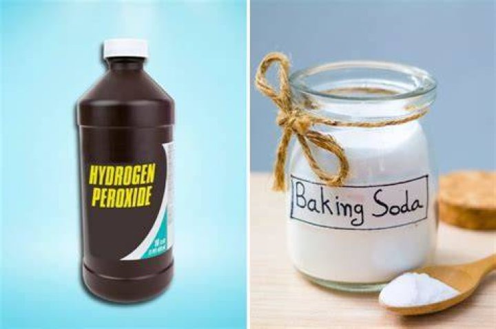 Can you mix hydrogen peroxide baking soda and vinegar?