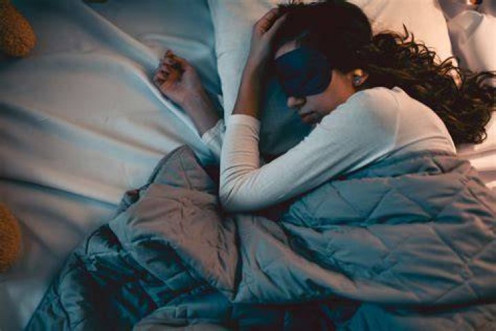Can you sleep with a weighted blanket all night?