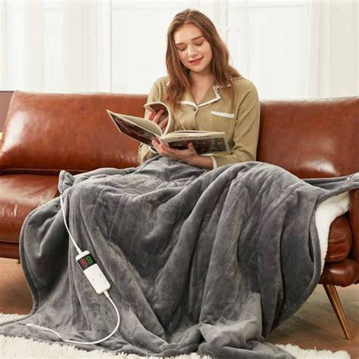 Can you use electric blanket on memory foam?