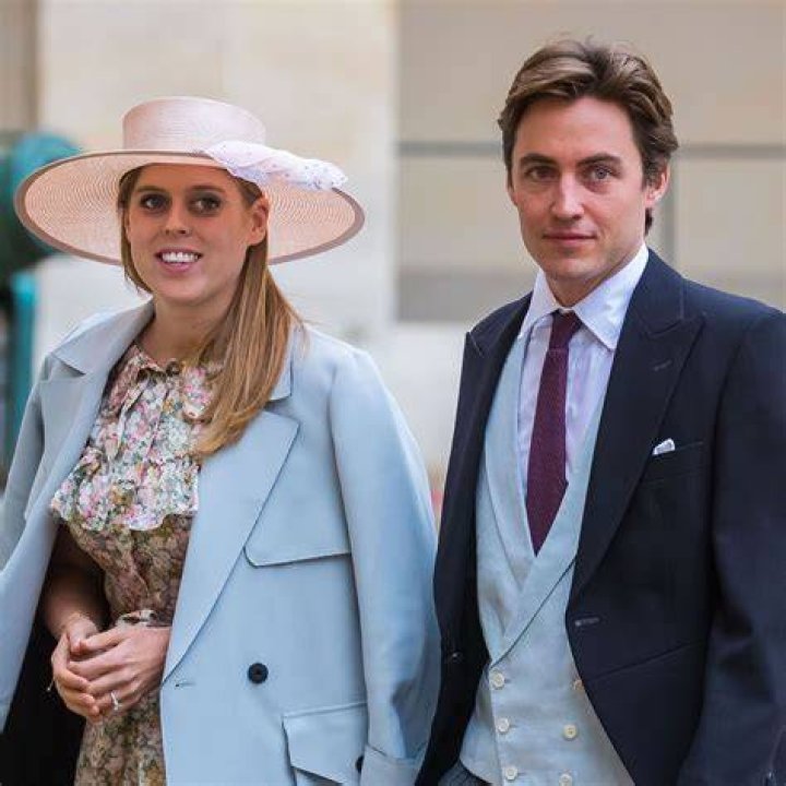 Did people watch Royals give birth?