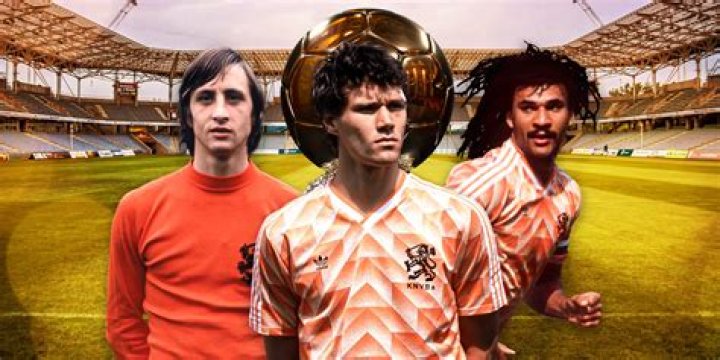 Did Van Basten won the Ballon d Or?