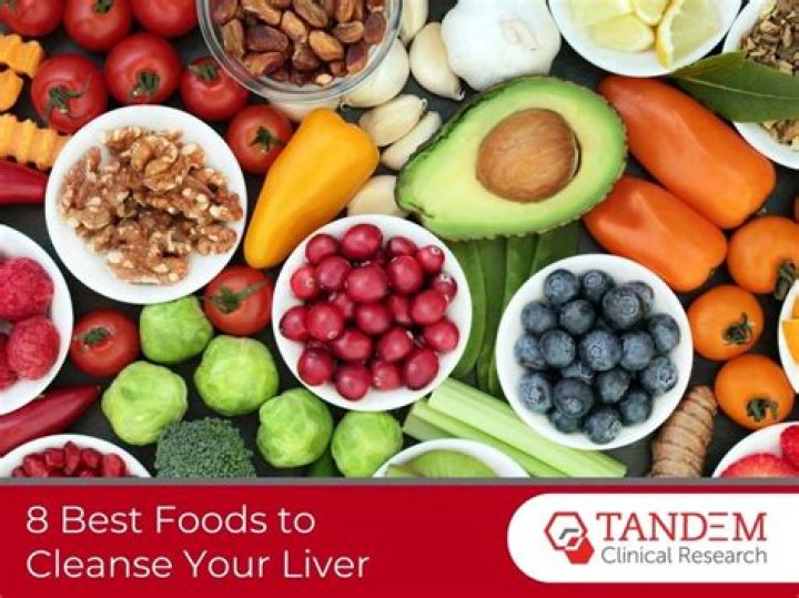 Do apples help cleanse the liver?