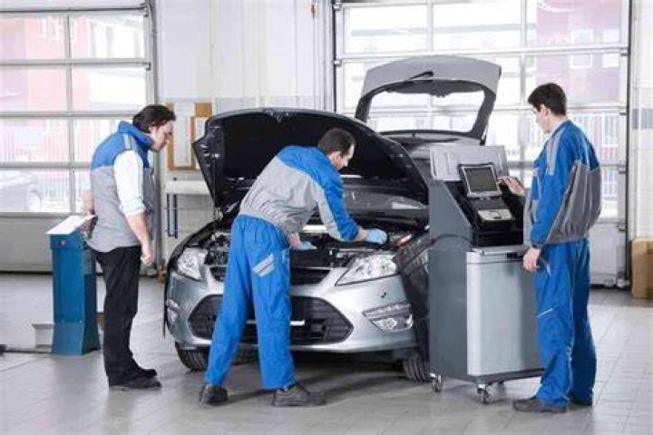 Do I have to get my car serviced at the dealership to keep warranty?