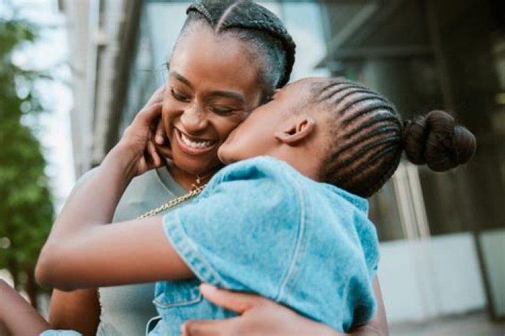 Do infants understand kisses?