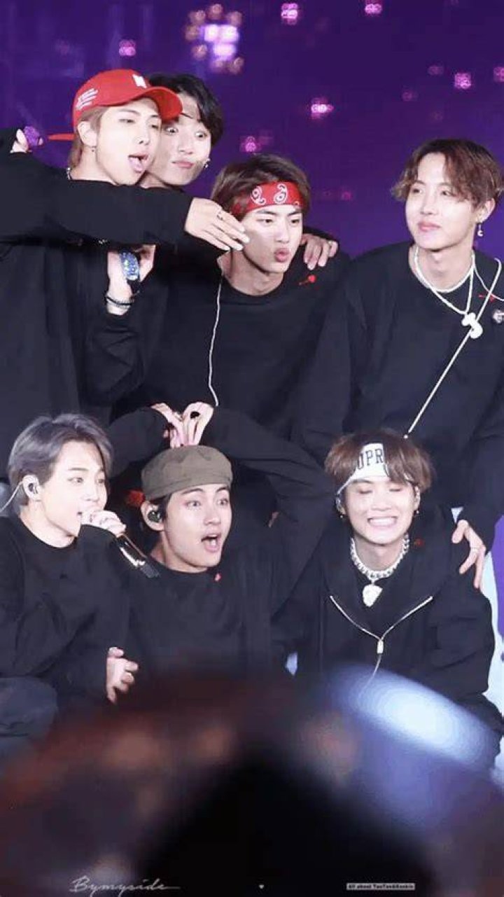 Does BTS love Pakistani army?