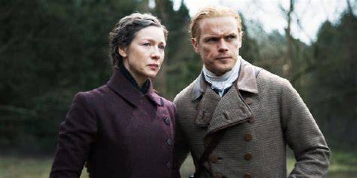 Does Frank Randall cheat on Claire?