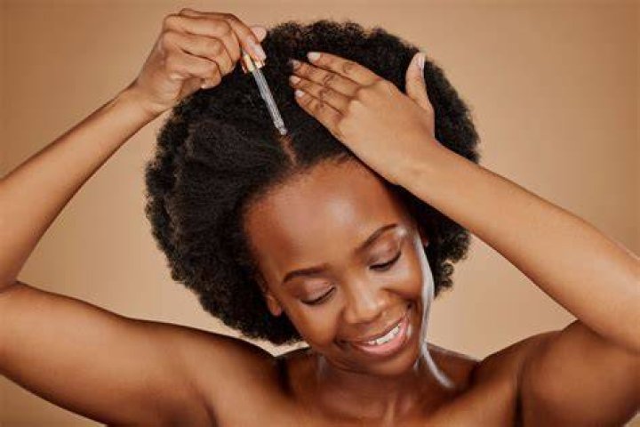 Does oiling improve hair growth?