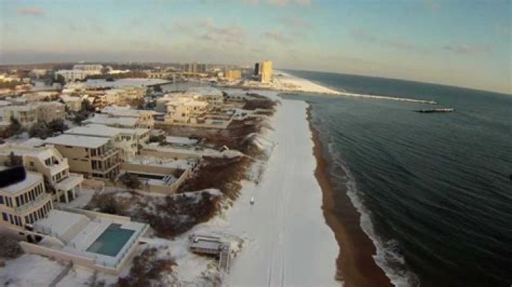 Does Virginia Beach get cold?