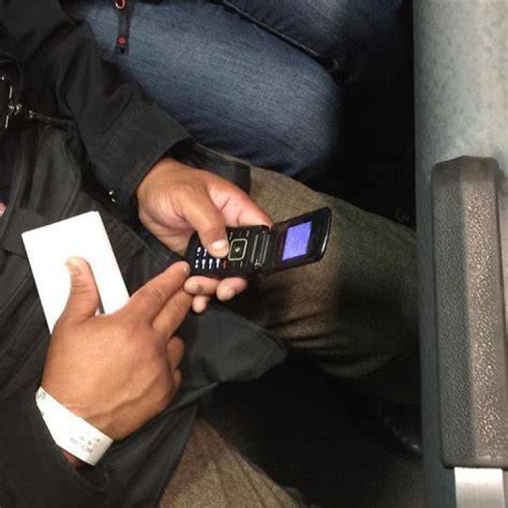 How can you tell if someone is using a burner phone?