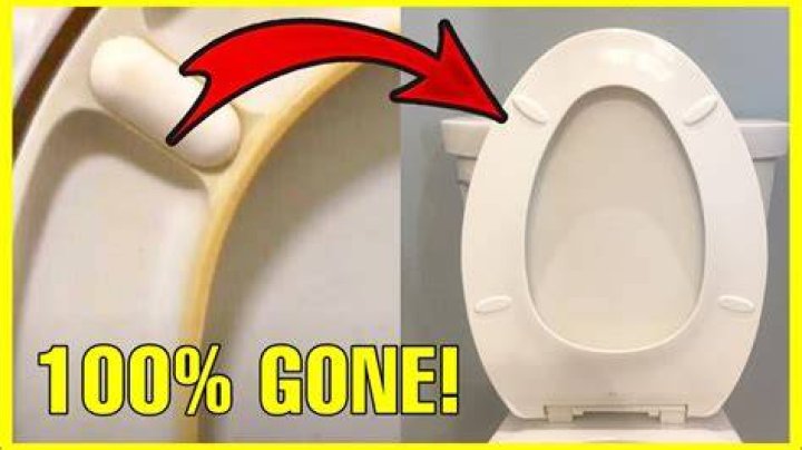 How do I get my plastic toilet seat white again?