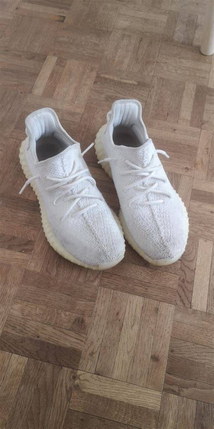 How do you wash Yeezys?