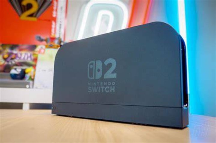 How does the Switch dock work?