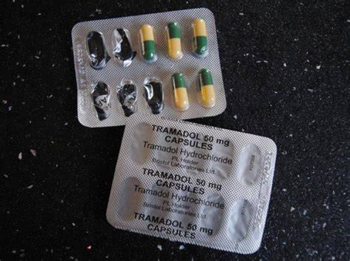 How many 50 mg tramadol can I take?