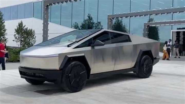 How much do you get back when you buy a Tesla?