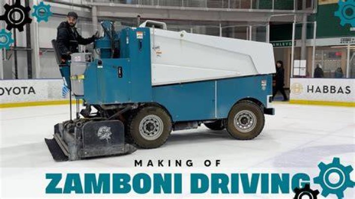 How much does a Zamboni driver make NHL?