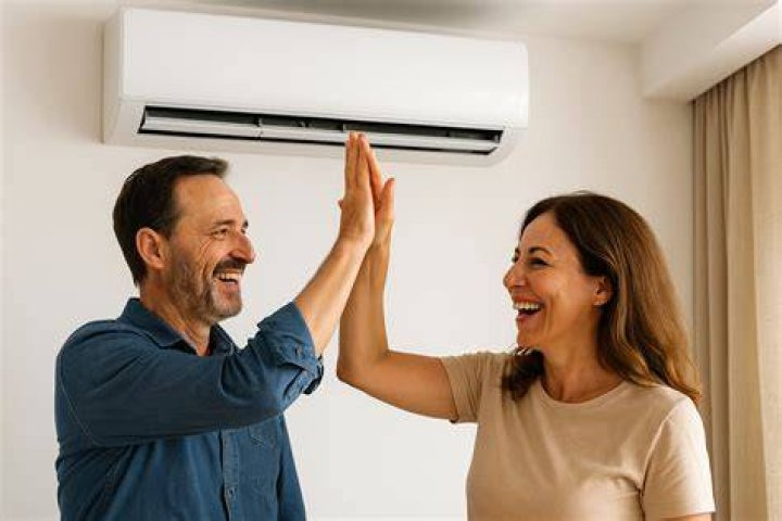 Is air conditioning expensive to run UK?