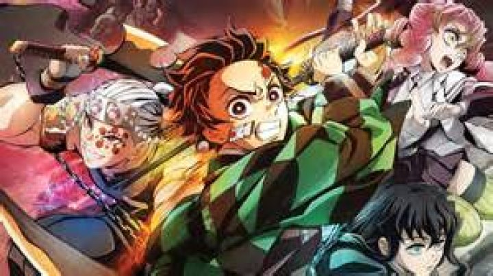 Is AOT more popular than demon slayer?