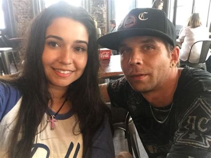 Is Carmela and Jeremiah still married?