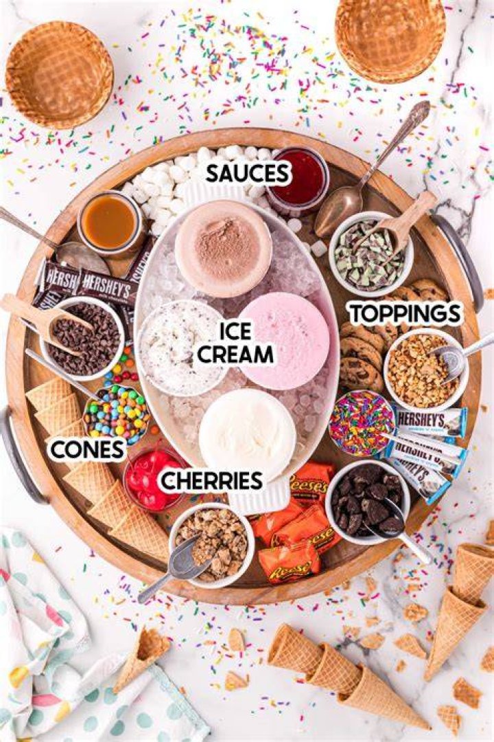 Is it OK to eat the glue on an ice cream cone?
