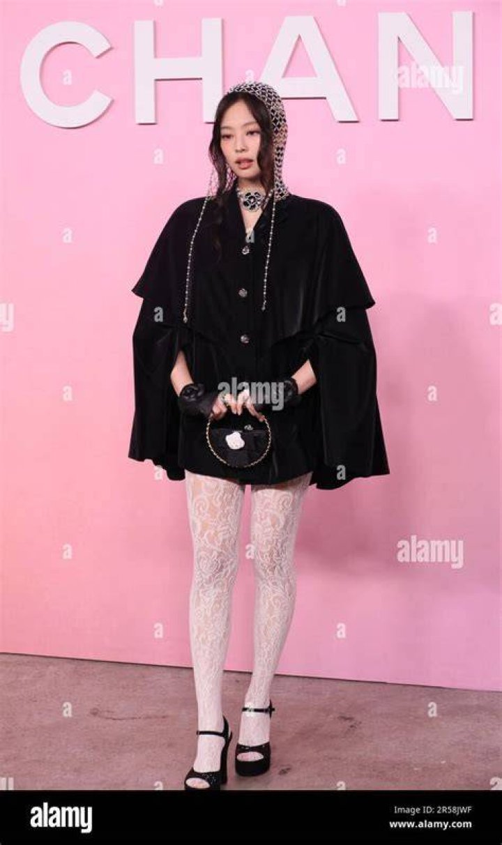 Is Jennie still a Chanel ambassador?
