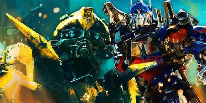 What came first Gundam or Transformers?