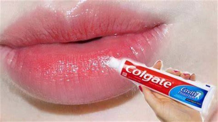 What can toothpaste do to your lips?