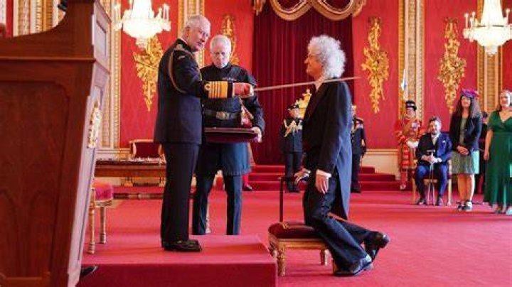 What countries can you be knighted in?