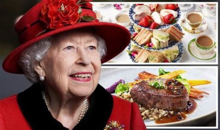 What does Queen Elizabeth eat for dinner?