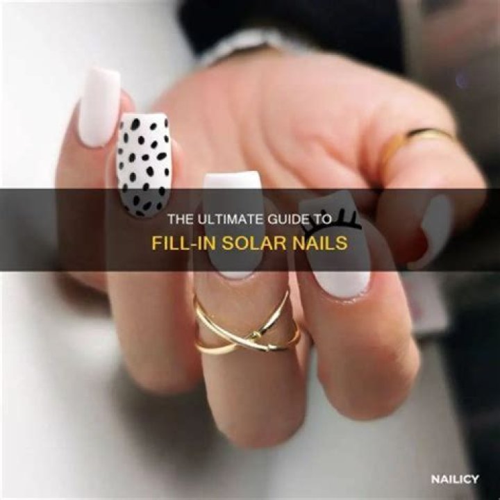 What does solar mean in nails?