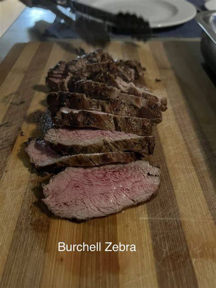 What does zebra meat taste like?