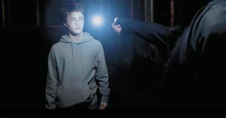 What happens if u say Lumos to Siri?