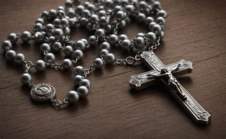What happens if you throw away a rosary?
