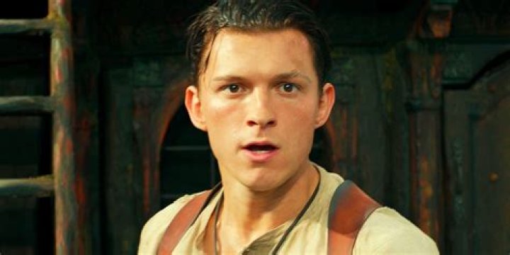 What is Tom Holland's fav song?