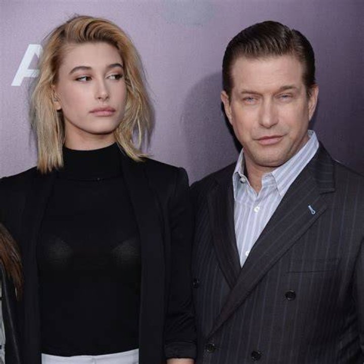 What is wrong with Bieber's wife?