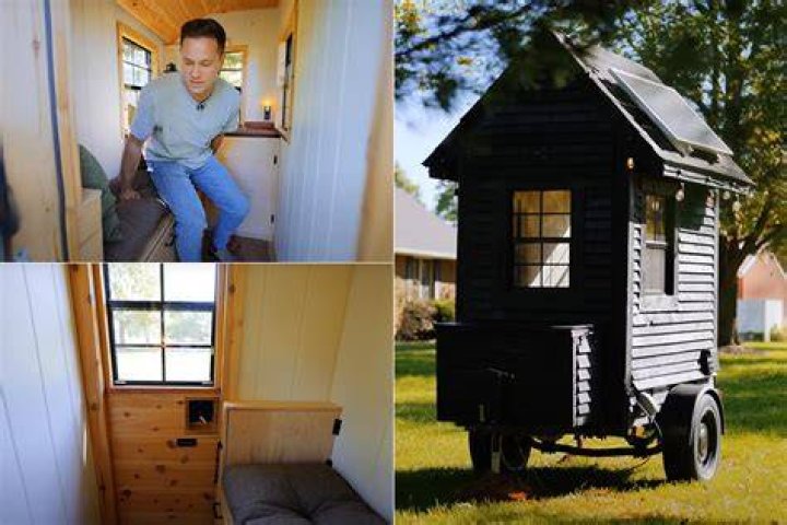 Which country has smallest house?