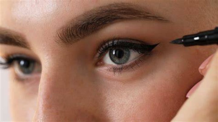 Which type of eyeliner is best liquid or pencil?