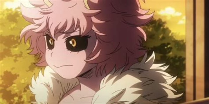 Who does Mina like?