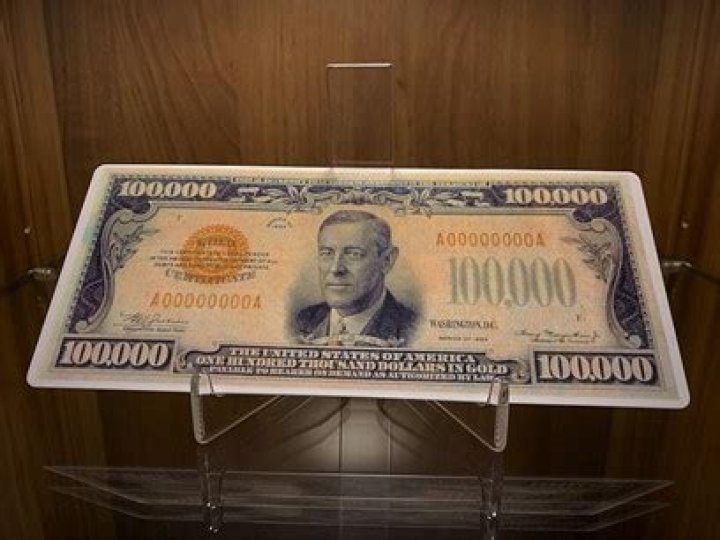 Who is on the largest US bill?