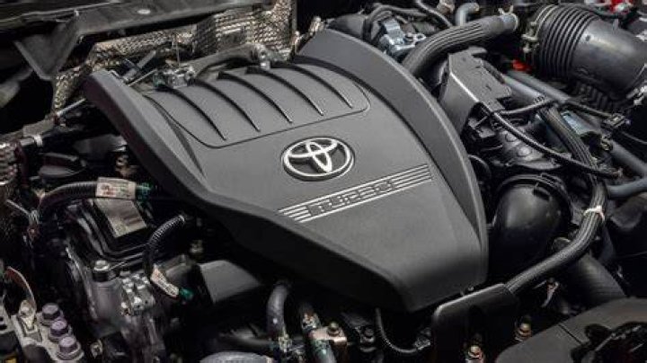 Who makes the best 4 cylinder engine?