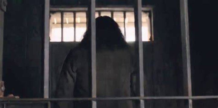 Who stole Emerald Outlander?